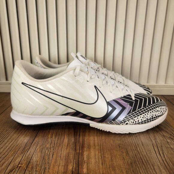 Nike Mercurial Vapor Academy MDS IC Womens 8 (6.5) White Soccer Shoes CJ1300-110 - Picture 1 of 10